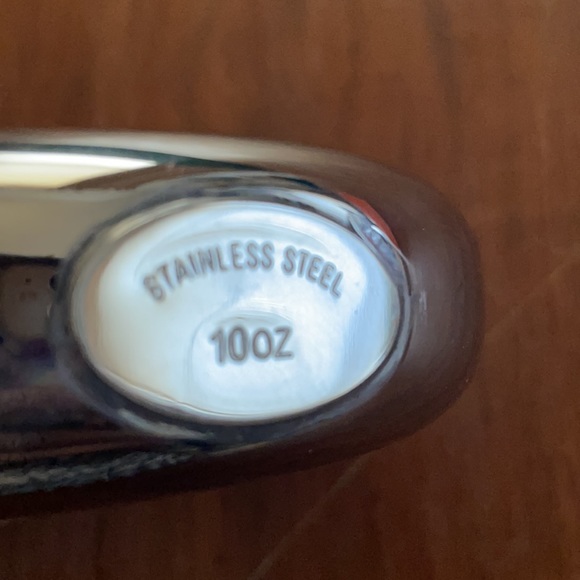 Wild Eye Designs Stainless Steel Round Flask, liquor, drink - Picture 4 of 6